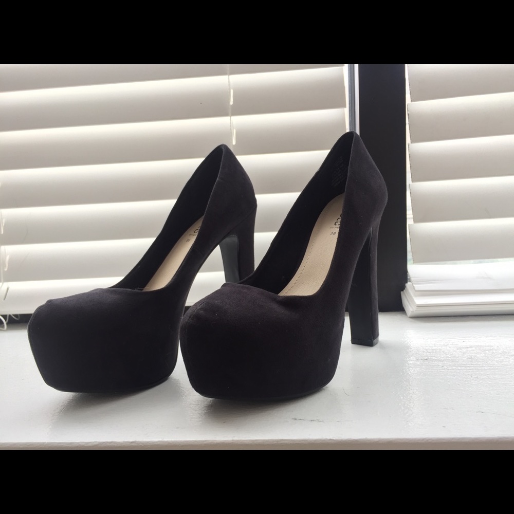 Serious platforms - Picture 2 of 6